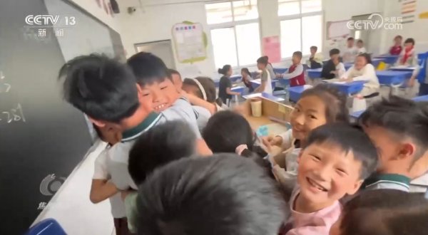 鼎盛配资 焦点访谈｜分数之外，如何守护青少年身心健康？